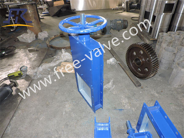 Handwheel Opweation Carbon Steel Square Flanged Slide Gate Valve for Dust Collector