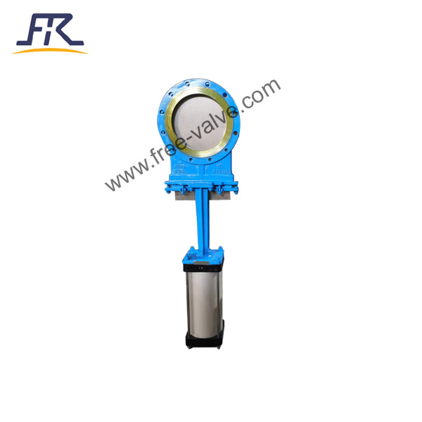Double acting pneumatic knife gate valve