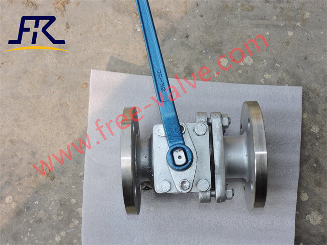 FRQ41F46 Manual lever flange end lining fluorine ball valve