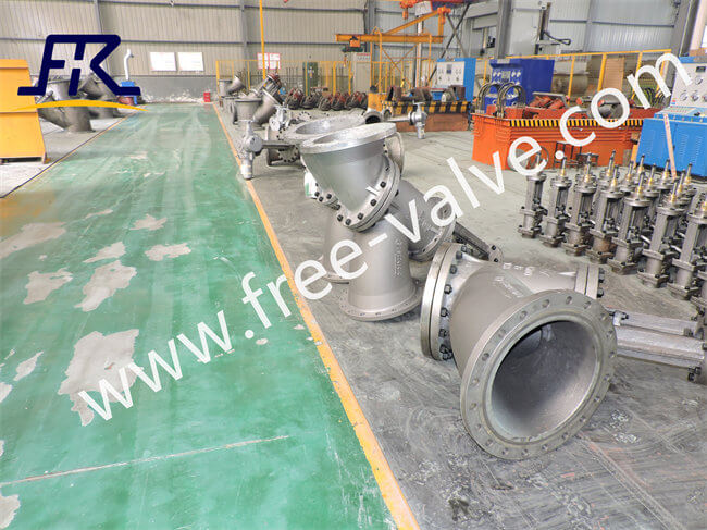 WCB body Flange end Anti-Abrasive High Pressure Y Type Slurry Globe Valve for Alumina Seed Precipitation