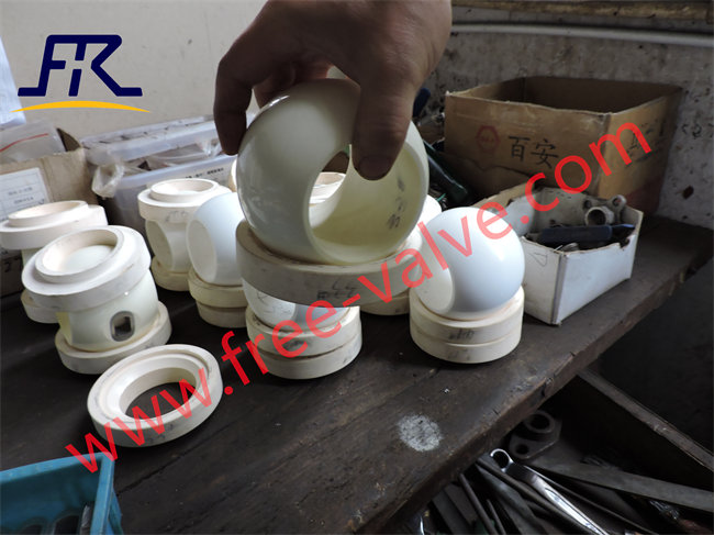 Zirconia ceramic ball valve with ceramic seat