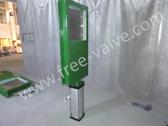 Fabricated slide gate valve