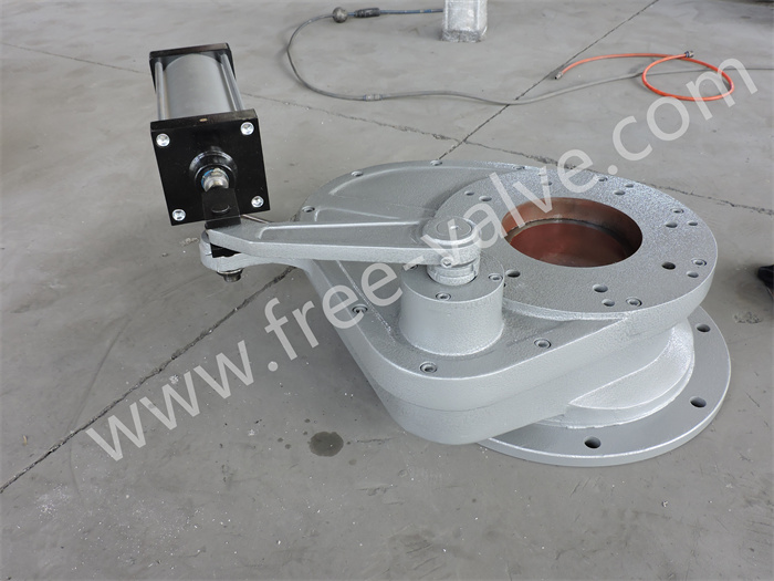 Rotary disc valve for bulk material